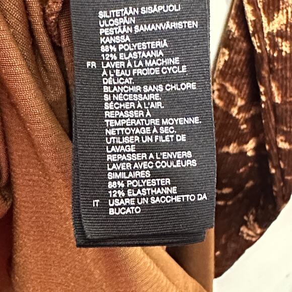 & OTHER STORIES Crushed Velvet Long Sleeve Wrap Midi Dress Brown Sz 0 {AA46} - Picture 6 of 6